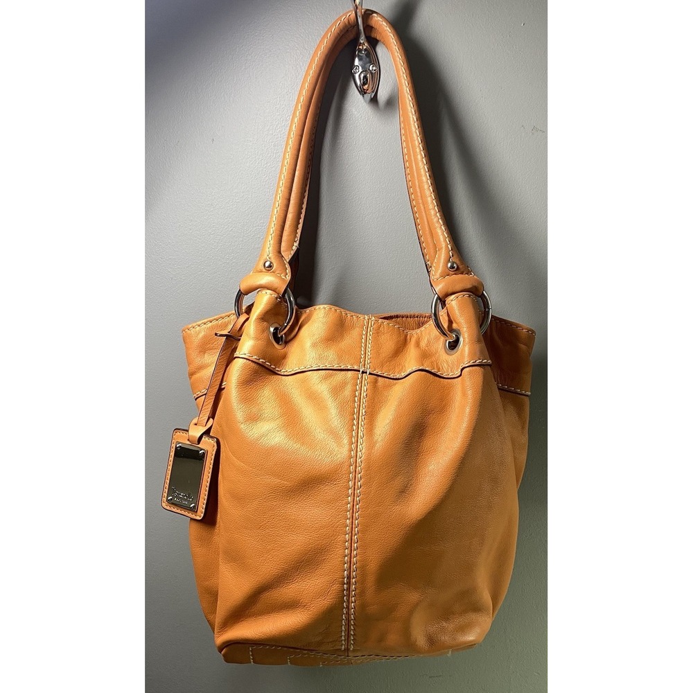 Tignanello Women's‎ Genuine Leather Orange Bucket Purse Bag EUC 10x10x5.5"